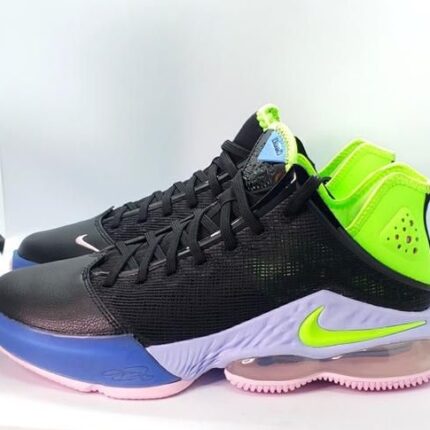 LeBron 19