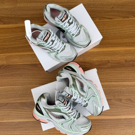Saucony ProGrid Omni 9